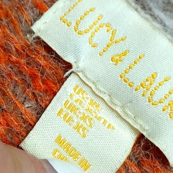 LUCY and Laurel Wool, Alpaca, Acrylic, Nylon, Lightweight, Women's Sweater - Picture 8 of 11